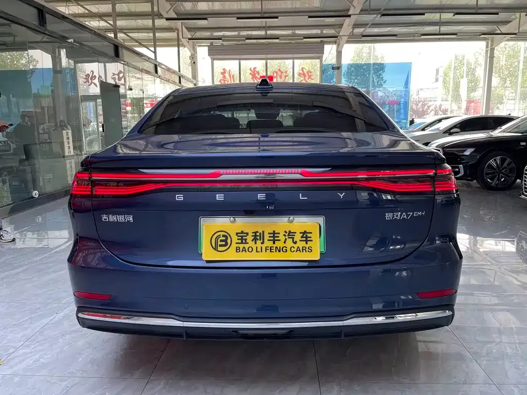 Geely 银河A7 EM — фото 2