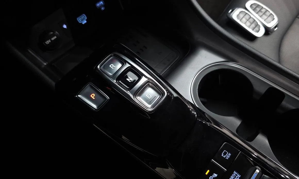 Hyundai Sonata — фото 4