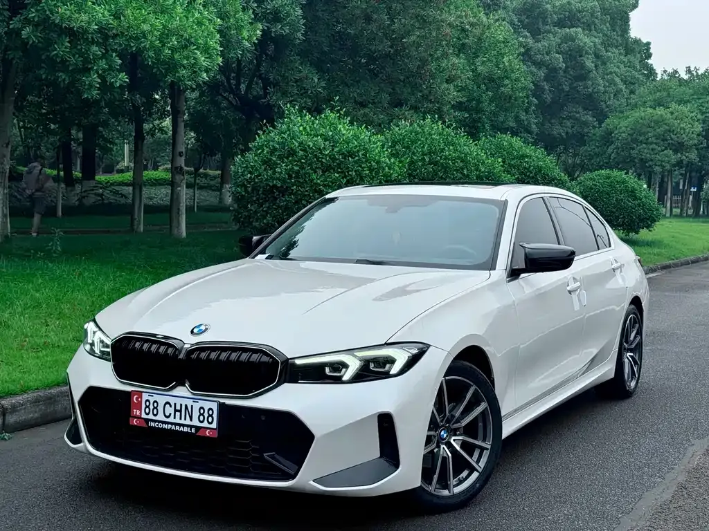BMW 3 Series — фото 1