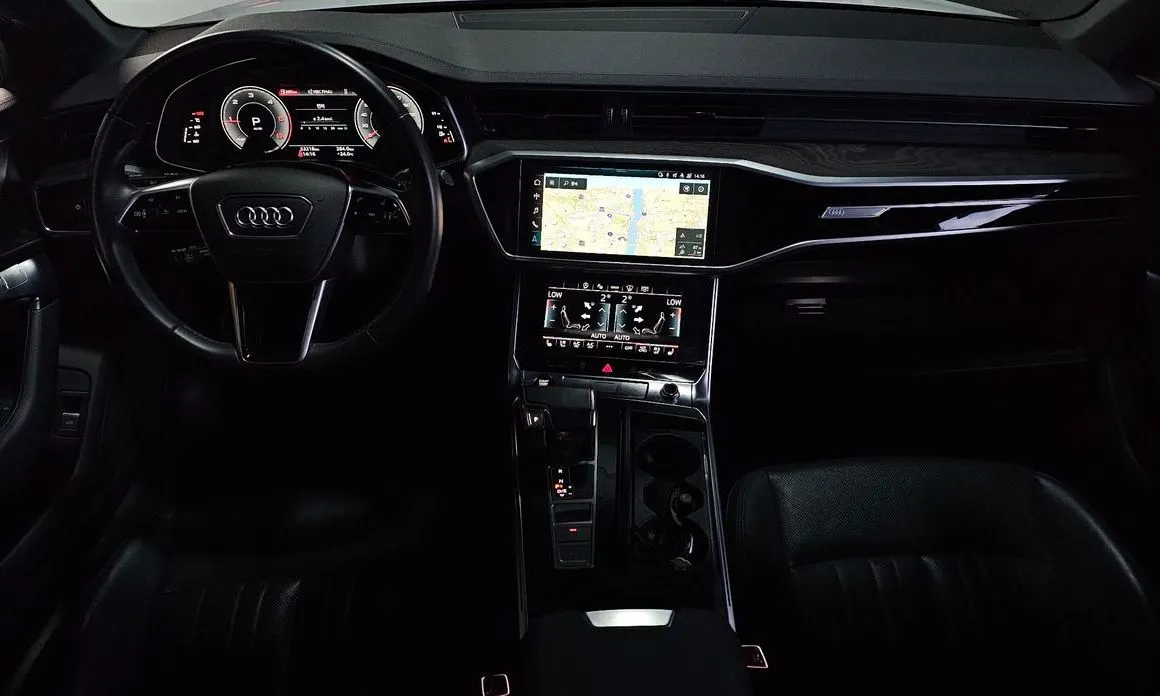 Audi A6 — фото 10