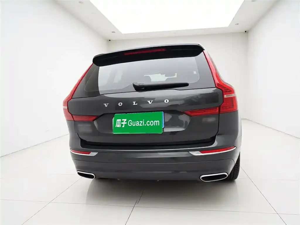 Volvo XC60 — фото 2
