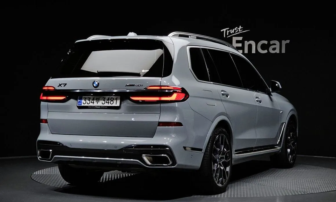 BMW X7 — фото 4