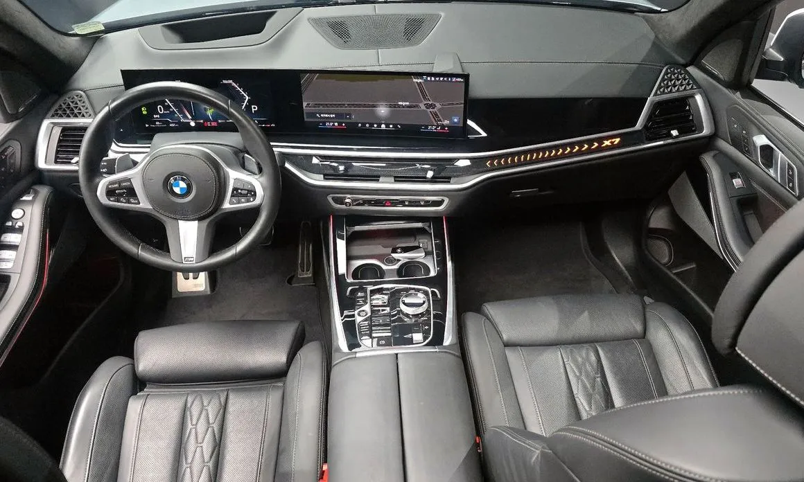 BMW X7 — фото 10