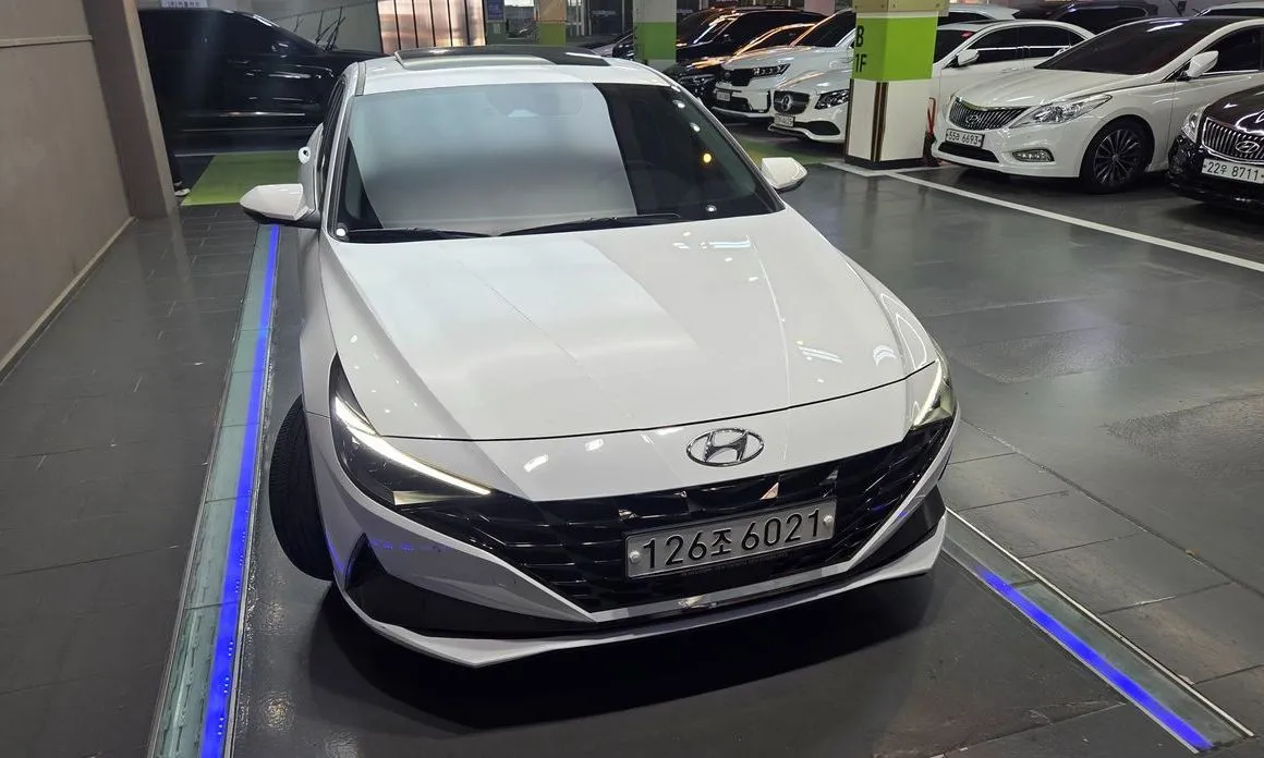Hyundai AVANTE — фото 9