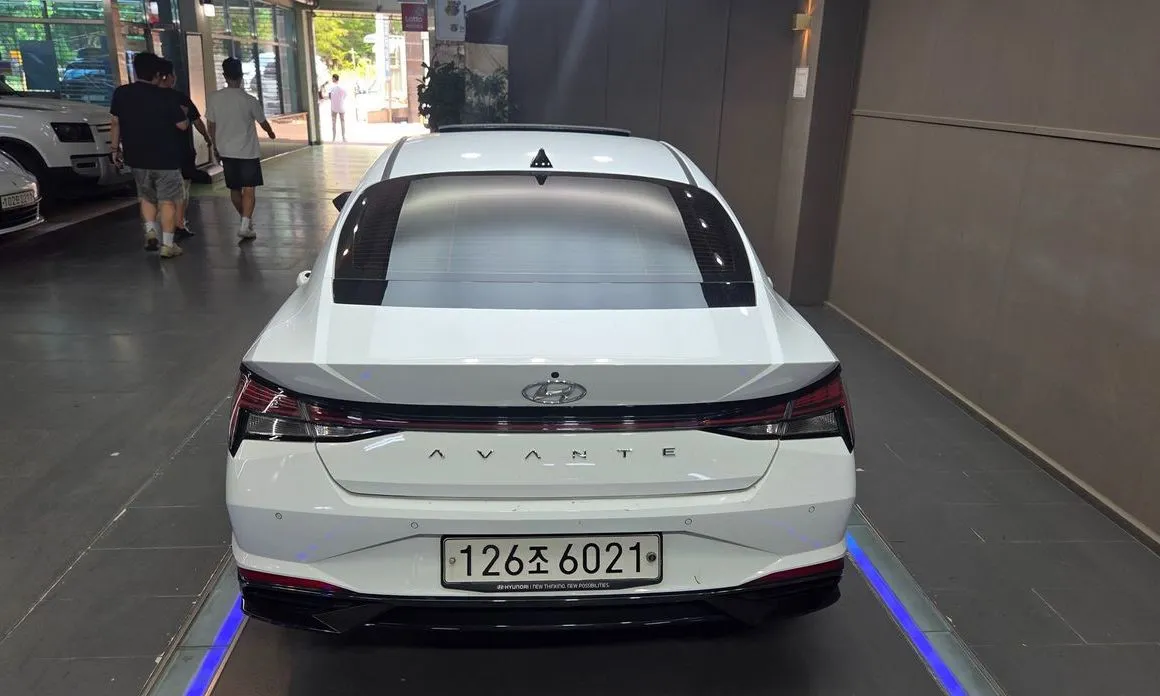 Hyundai AVANTE — фото 2