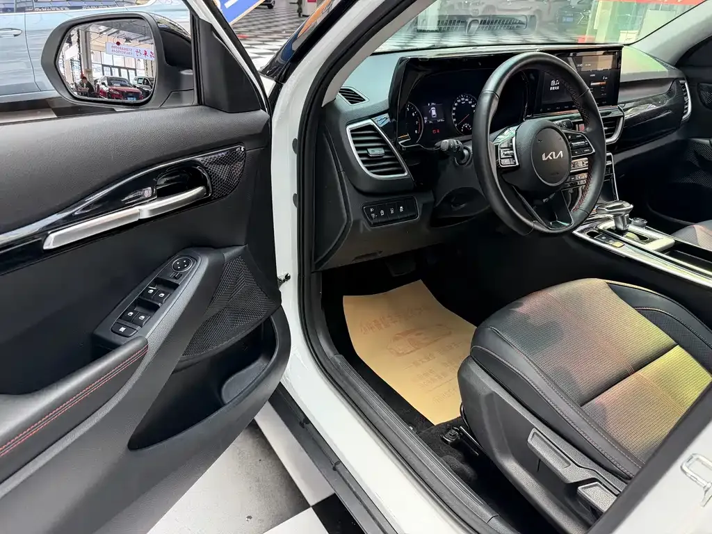 Kia KX3 — фото 10