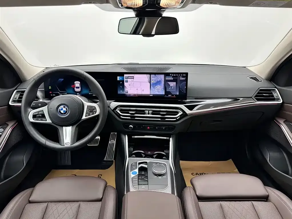BMW i3 — фото 10