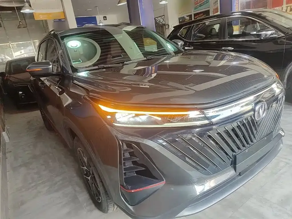 Changan CS75PLUS — фото 10