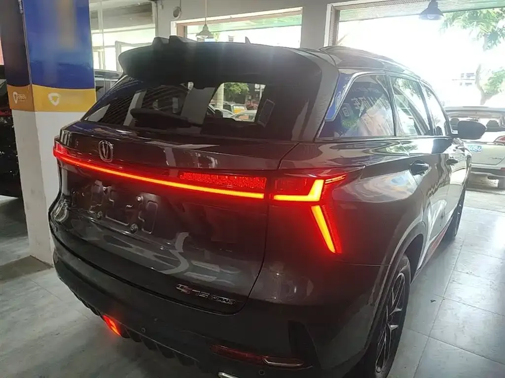 Changan CS75PLUS — фото 6