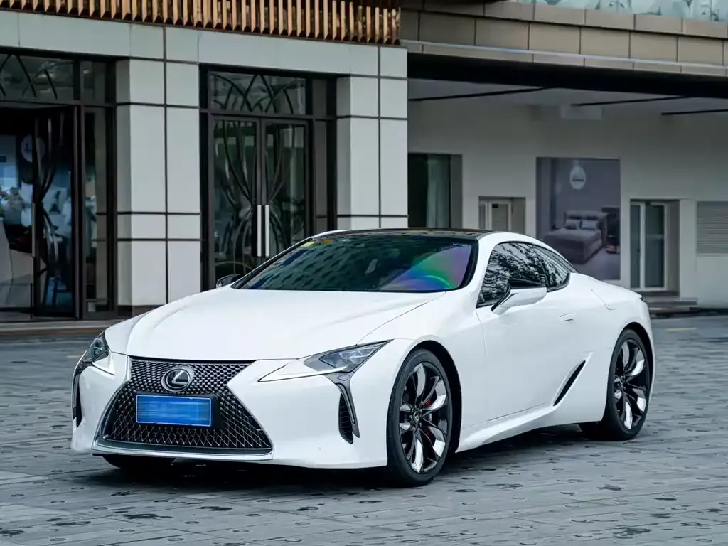 Lexus LC — фото 1