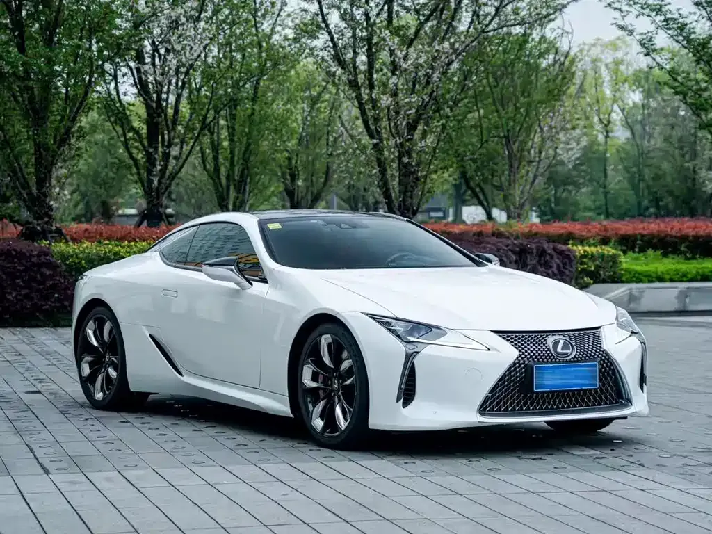 Lexus LC — фото 9