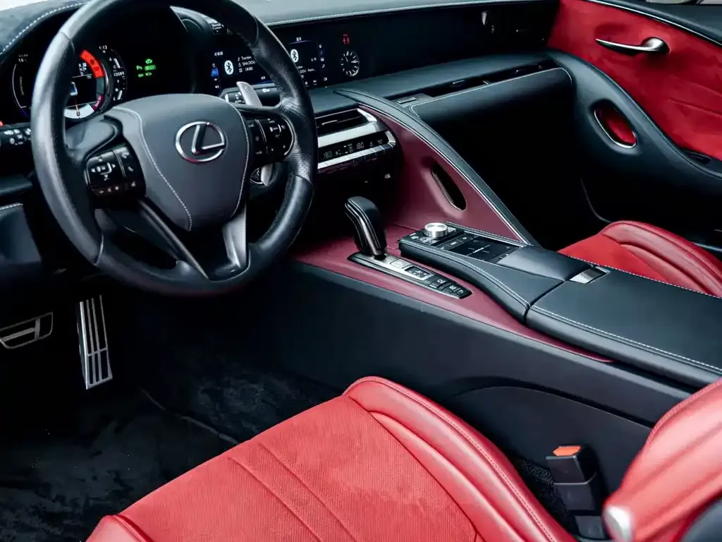 Lexus LC — фото 6