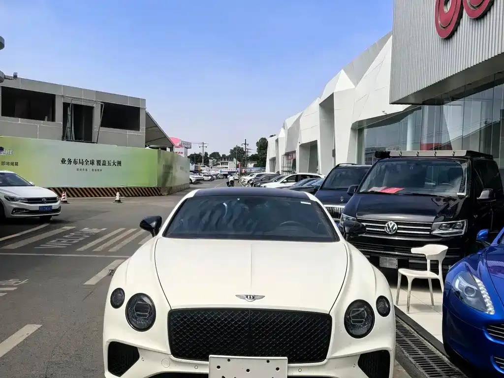 Bentley Continental — фото 9