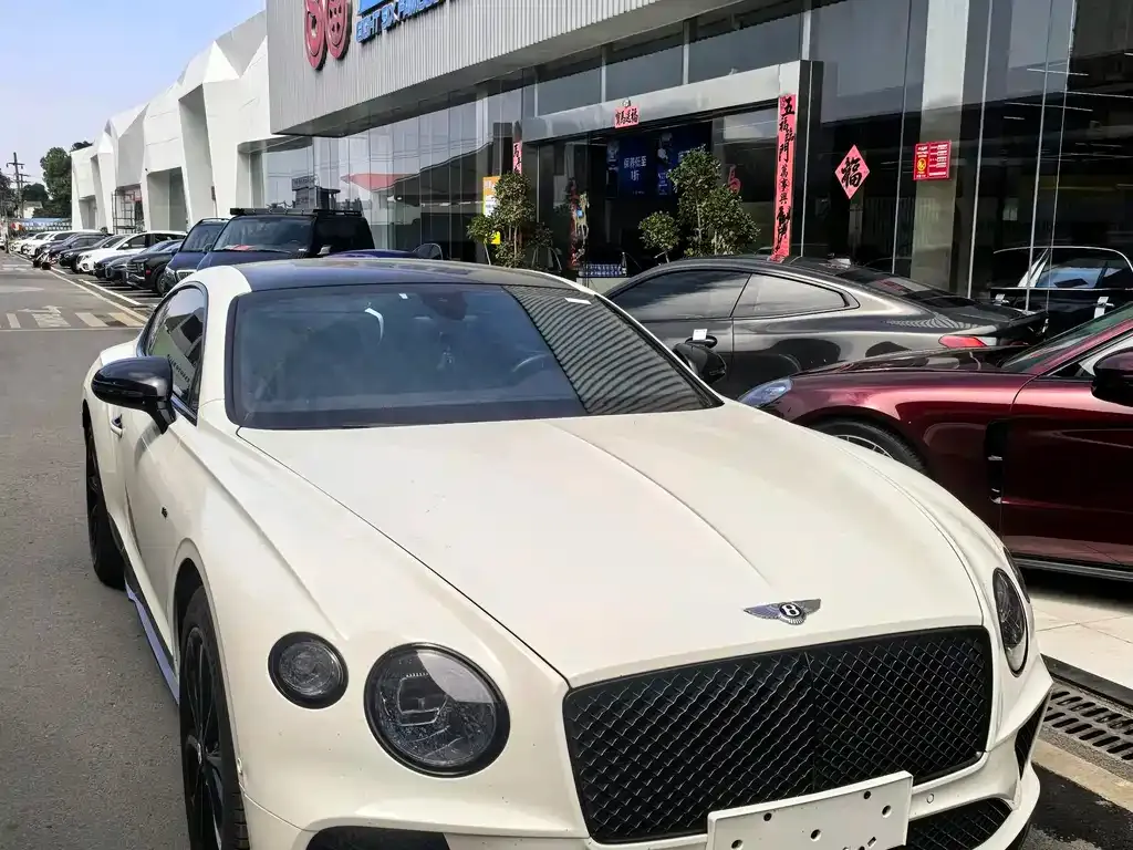 Bentley Continental — фото 7