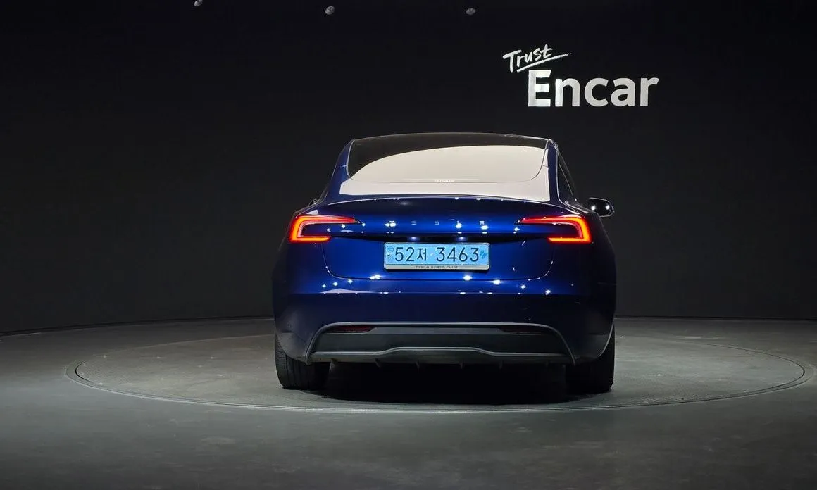 Tesla Model 3 — фото 6