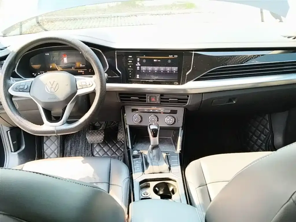 Volkswagen Passat — фото 4