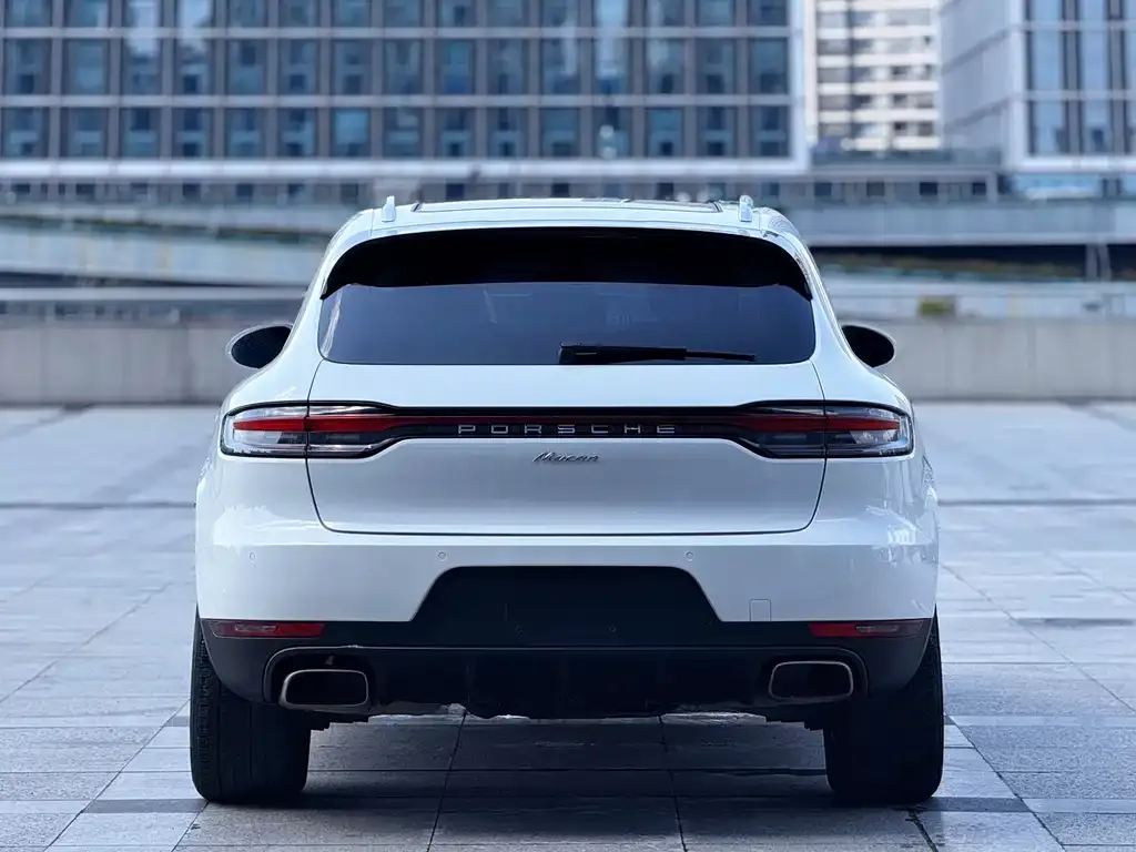 Porsche Macan — фото 4