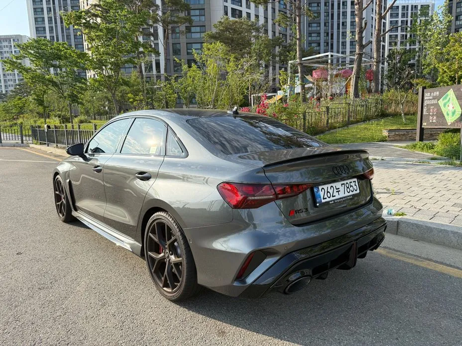 Audi RS3 — фото 5