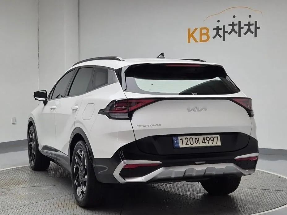Kia Sportage — фото 5