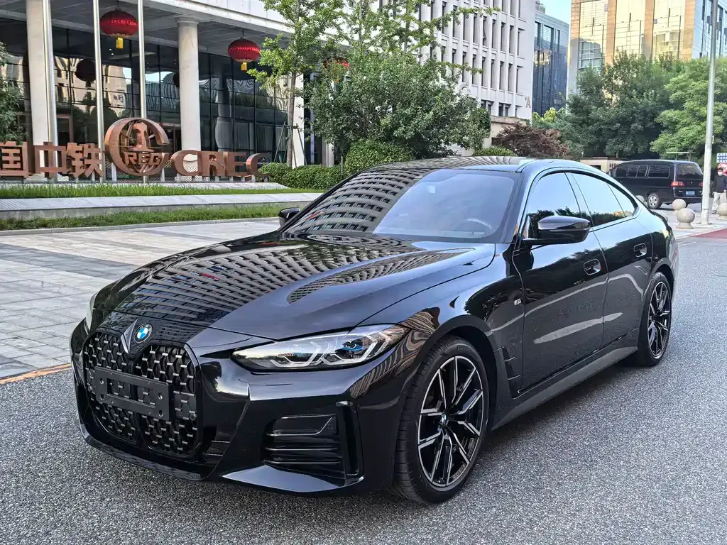 BMW 4 Series — фото 1