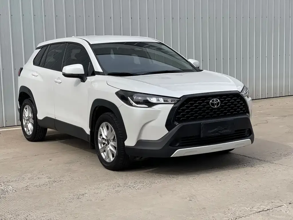 Toyota Corolla Cross — фото 4