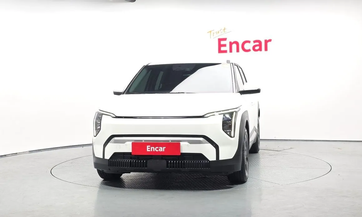 Kia EV3 — фото 8