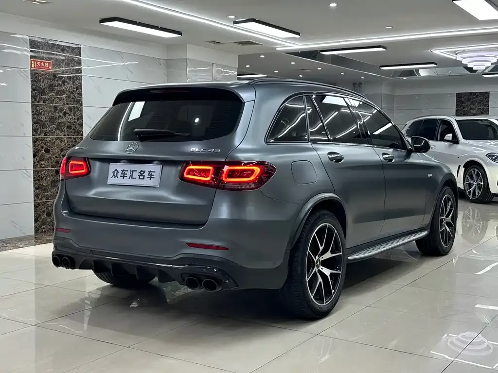 Mercedes-Benz GLC AMG — фото 8