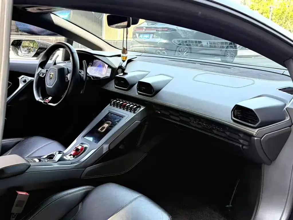 Lamborghini Huracan — фото 2