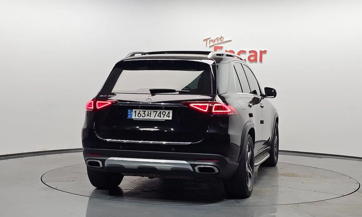 Mercedes-Benz GLE-Class — фото 7