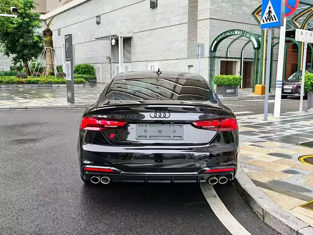 Audi S5 — фото 5
