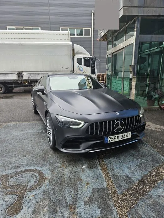 Mercedes-Benz AMG GT — фото 1