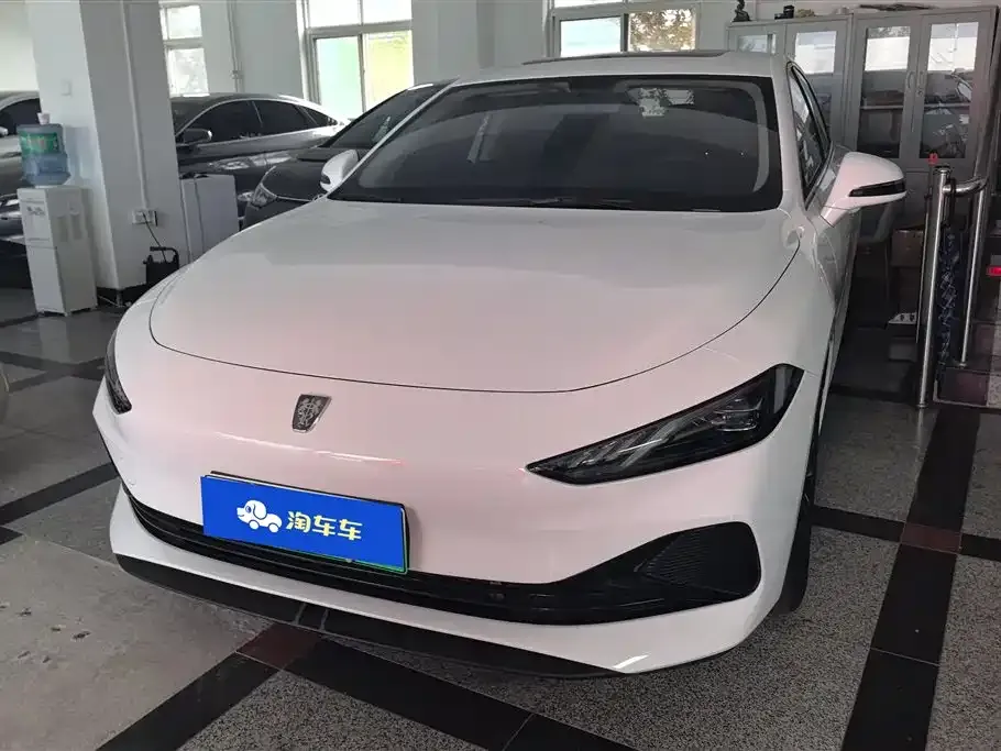 Roewe D7 — фото 10