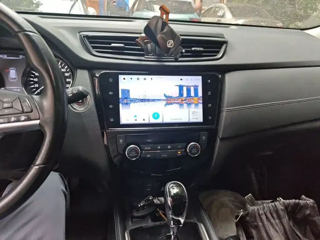 Nissan X-Trail — фото 10
