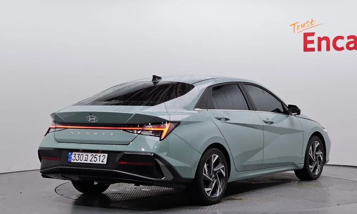 Hyundai AVANTE — фото 2