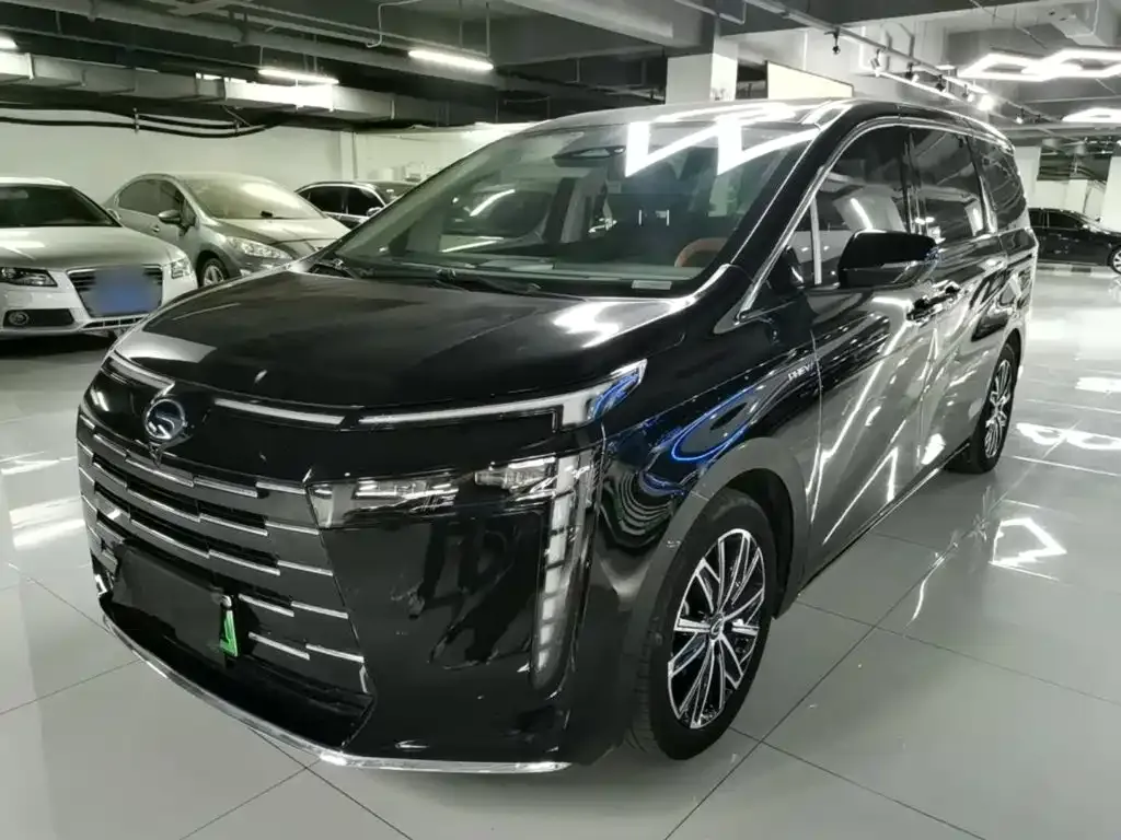 GAC Motor 传祺E8 PHEV — фото 10