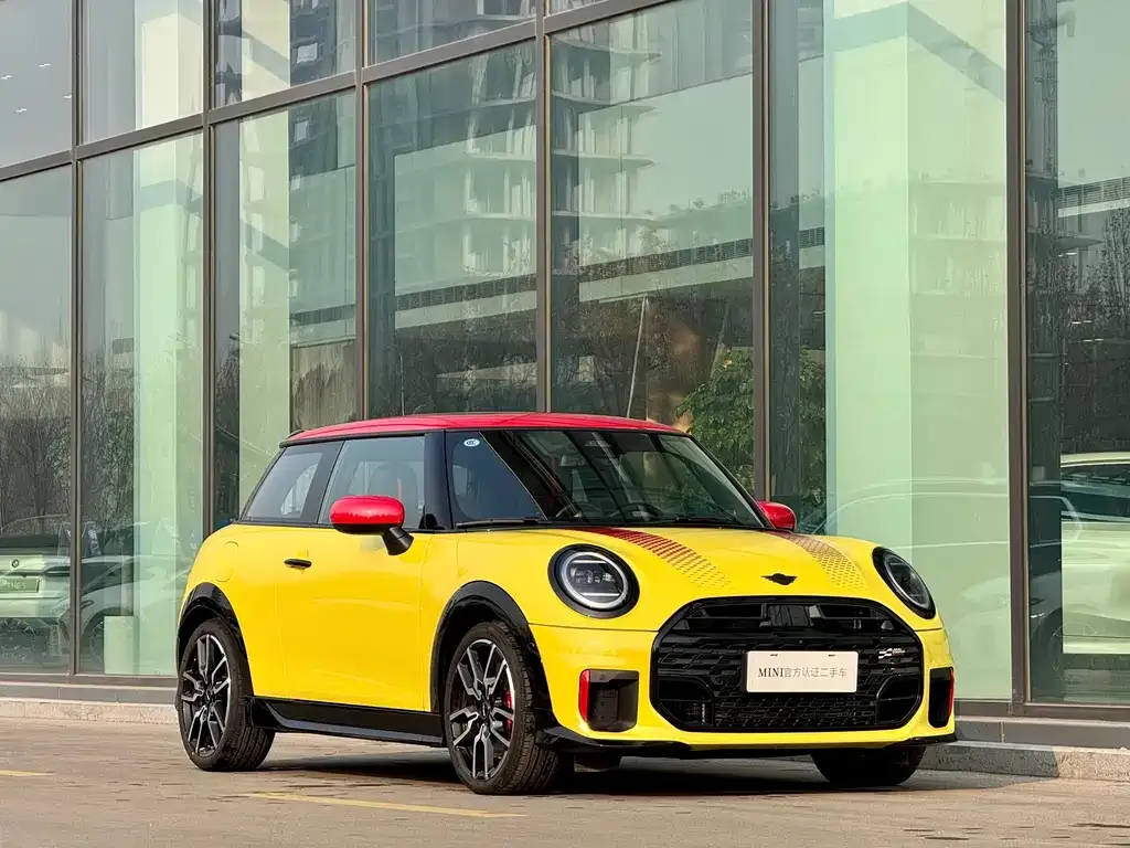 MINI JCW (John Cooper Works) — фото 7