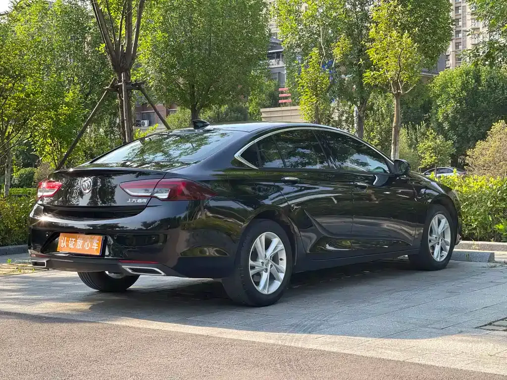 Buick Regal — фото 10