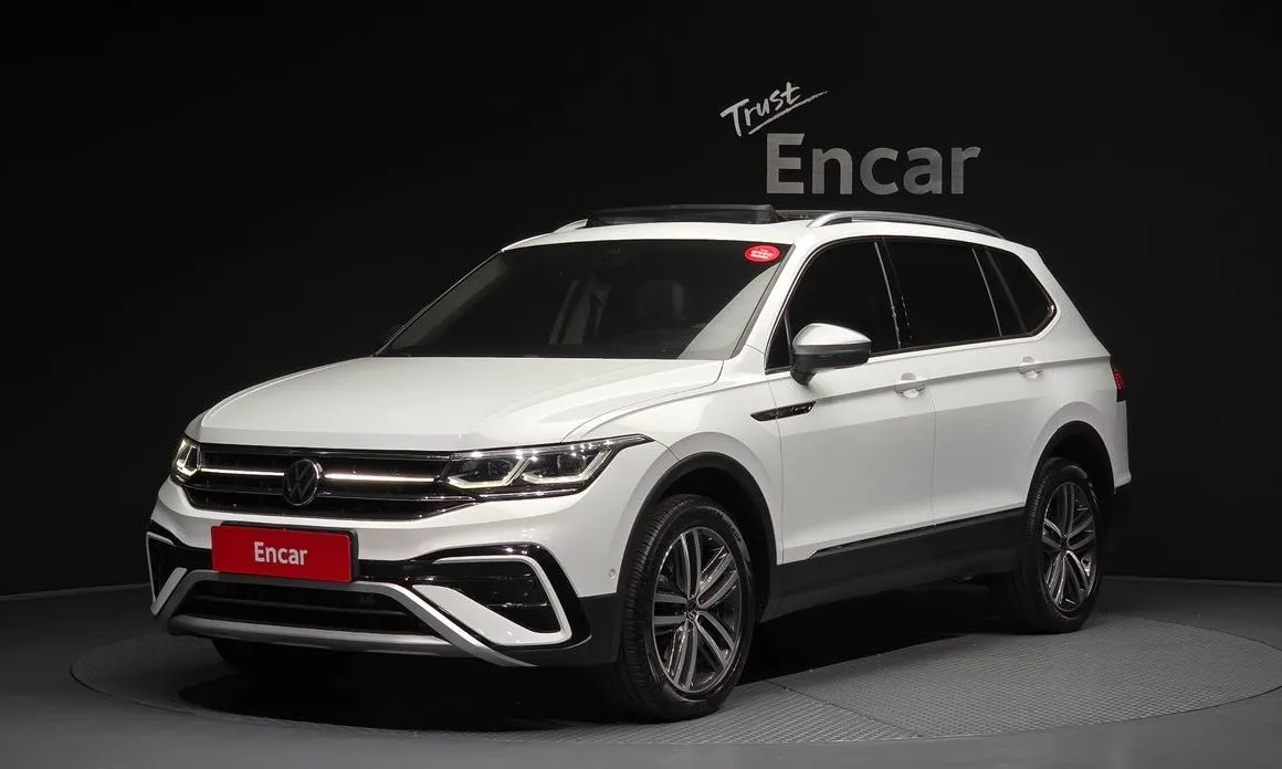 Volkswagen Tiguan — фото 1