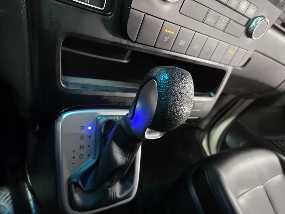 Hyundai Staria — фото 2