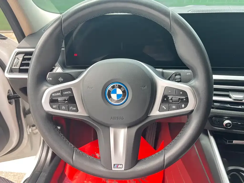 BMW i3 — фото 2