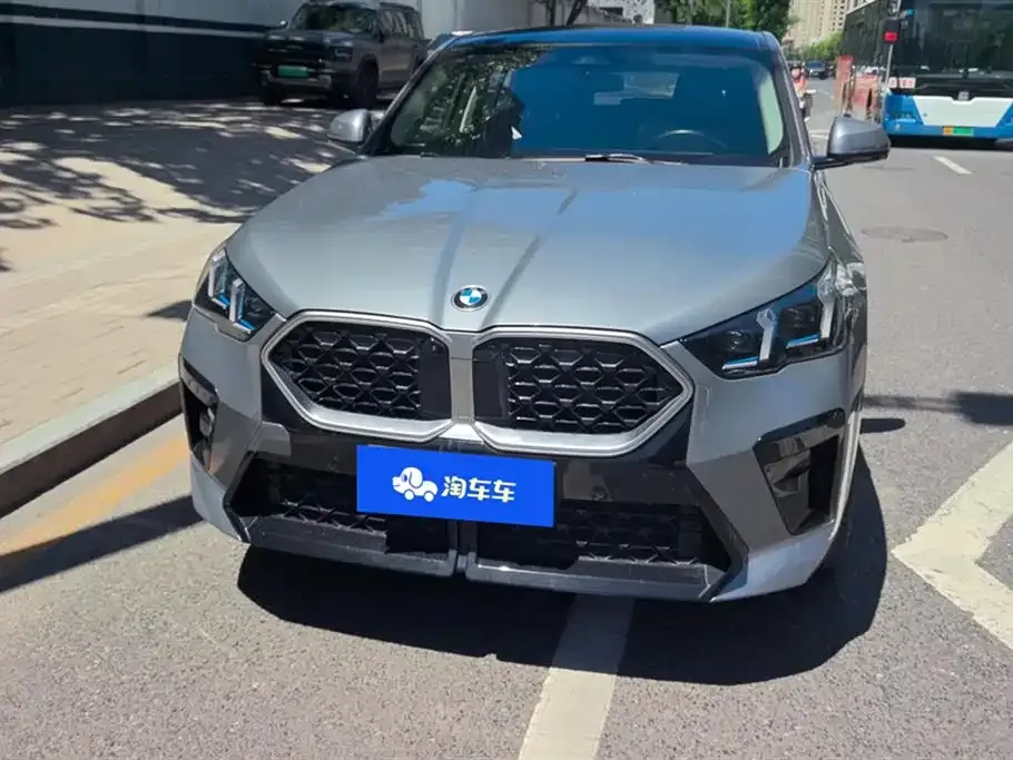 BMW X2 (Import) — фото 9