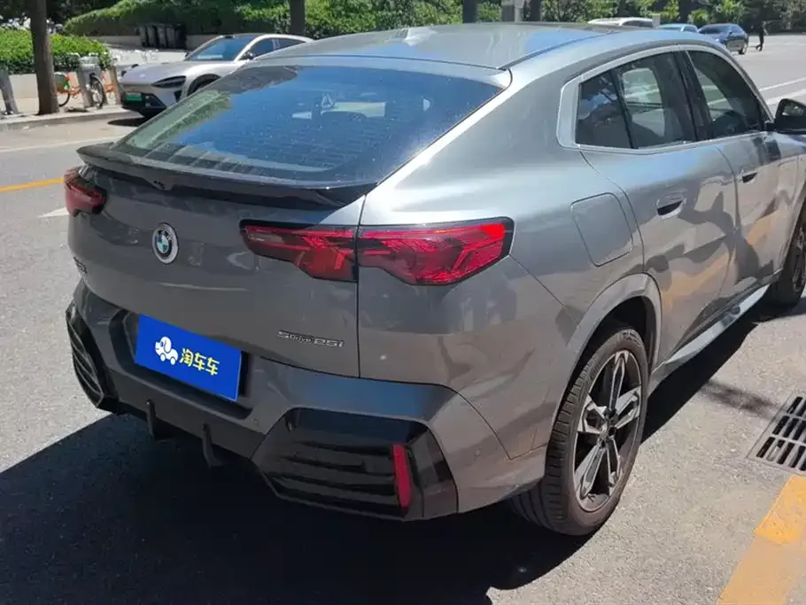 BMW X2 (Import) — фото 4