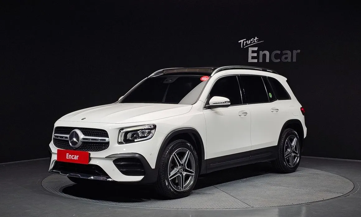 Mercedes-Benz GLB-Class — фото 1