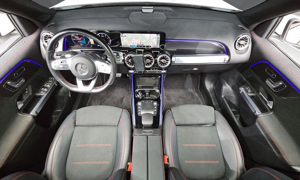 Mercedes-Benz GLB-Class — фото 10