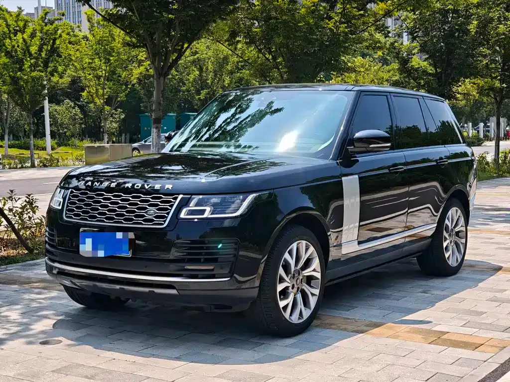 Land Rover Range Rover — фото 1