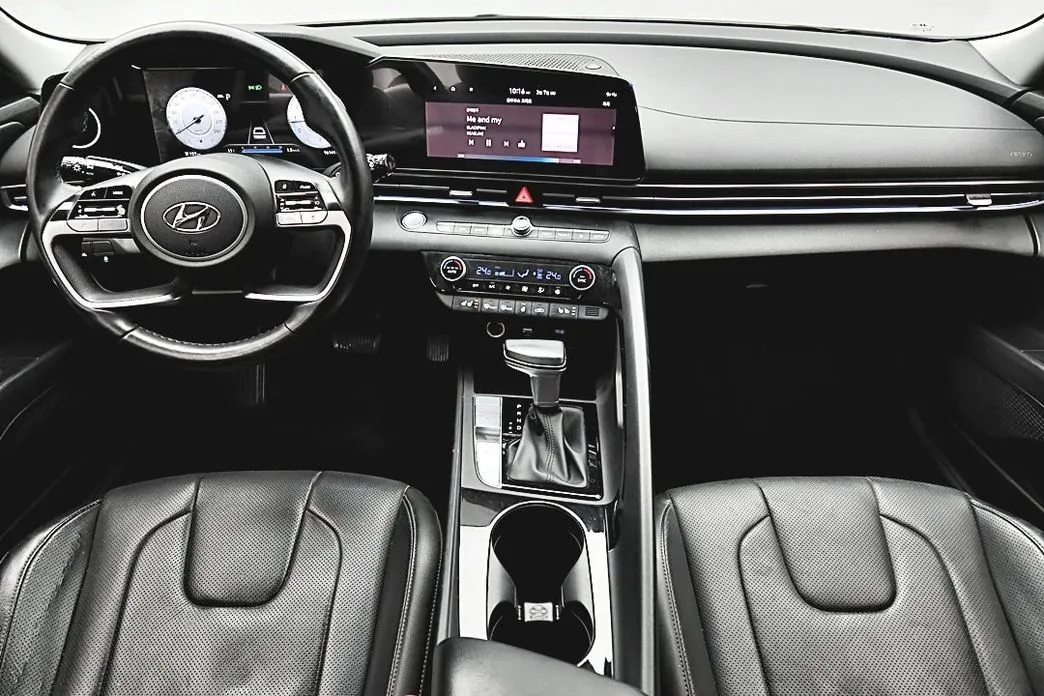 Hyundai AVANTE — фото 2