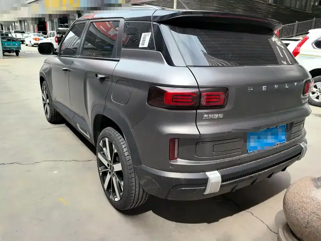 Geely Icon — фото 10