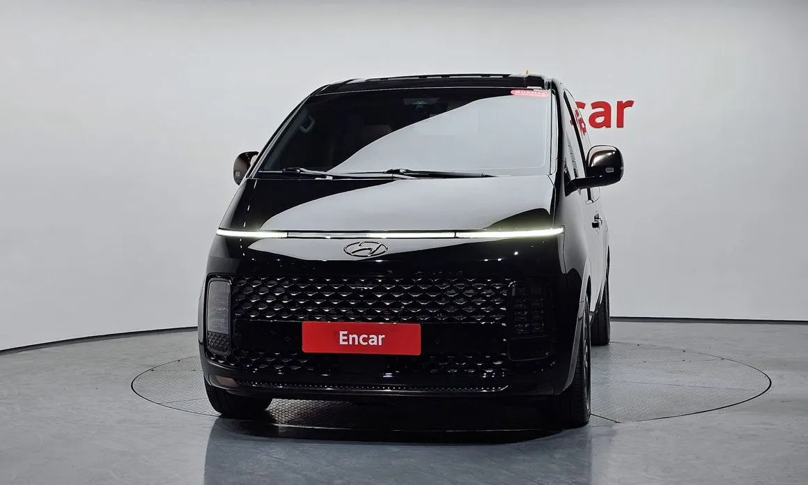 Hyundai Staria — фото 3