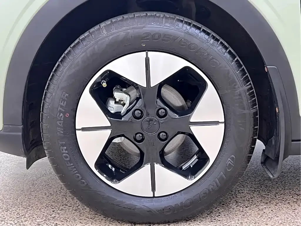 Geely Starburst — фото 9