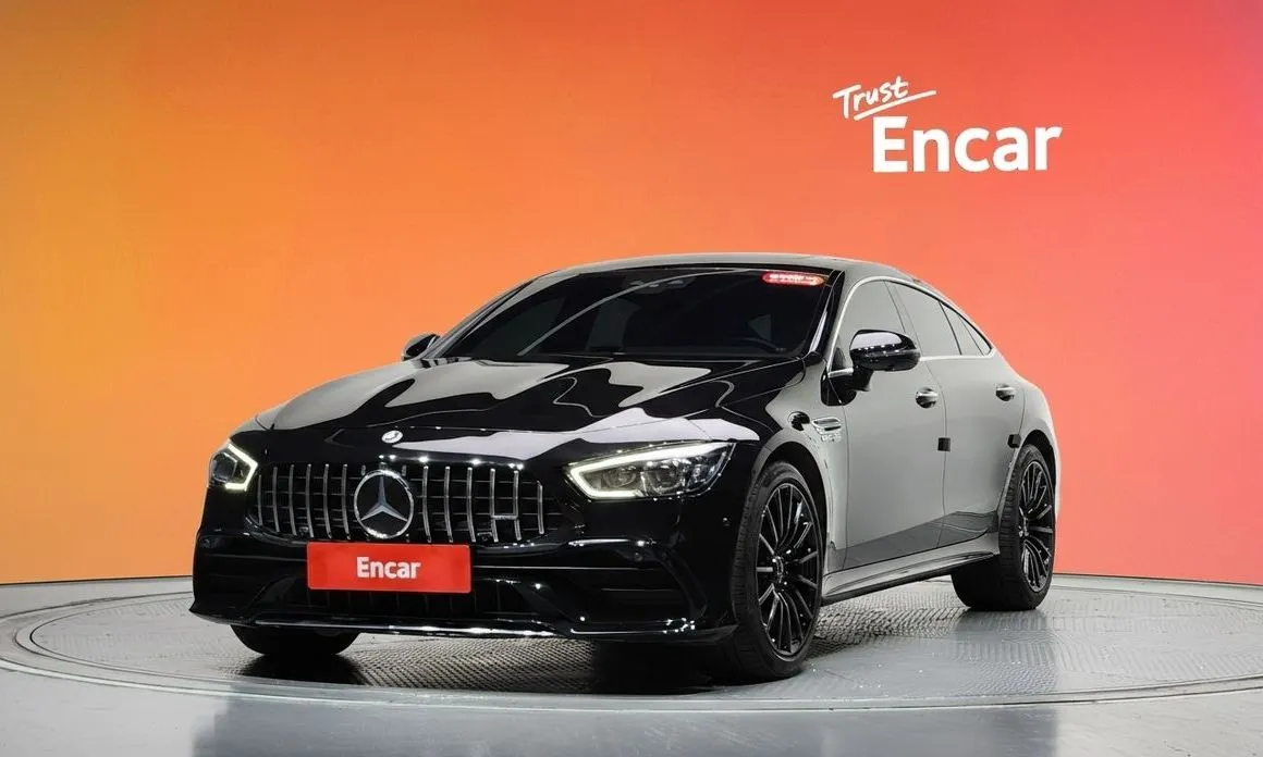 Mercedes-Benz AMG GT — фото 1